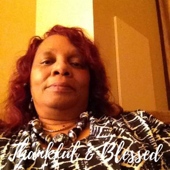 Meet your Posher, Beverly - Picture 1 of 1